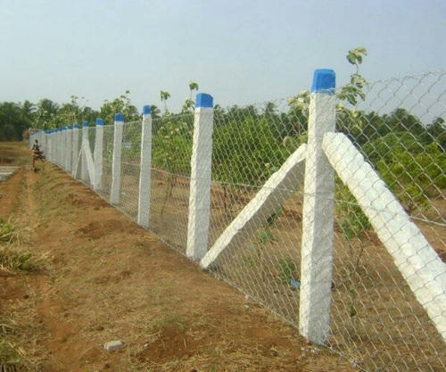 Stone Fencing with Chain mesh